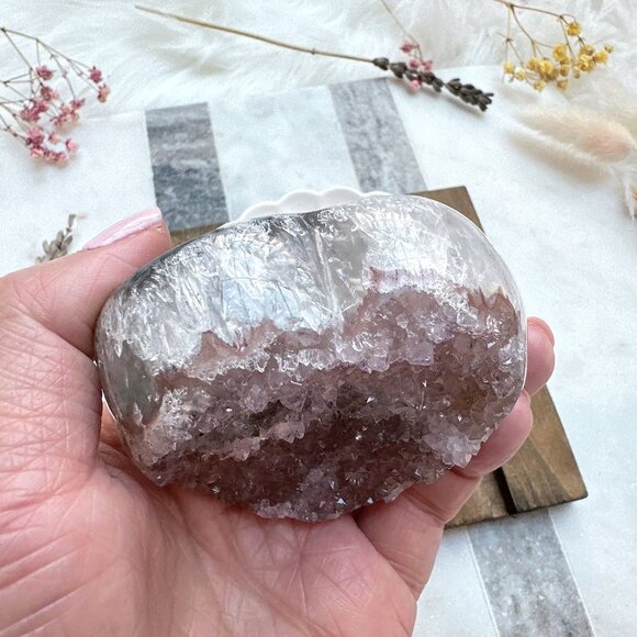 Gorgeous Amethyst Heart Cluster - Picture 4 of 8